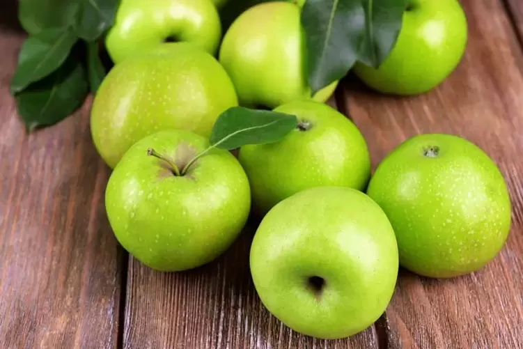 зелені яблука для яєчної дієти
