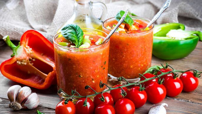 Детокс-смузі з помідорами чері та солодким перцем зарядить енергією та сприятиме схуднення